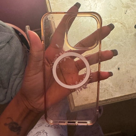 GUESS iPhone 15 pro max phone case - Picture 2 of 2